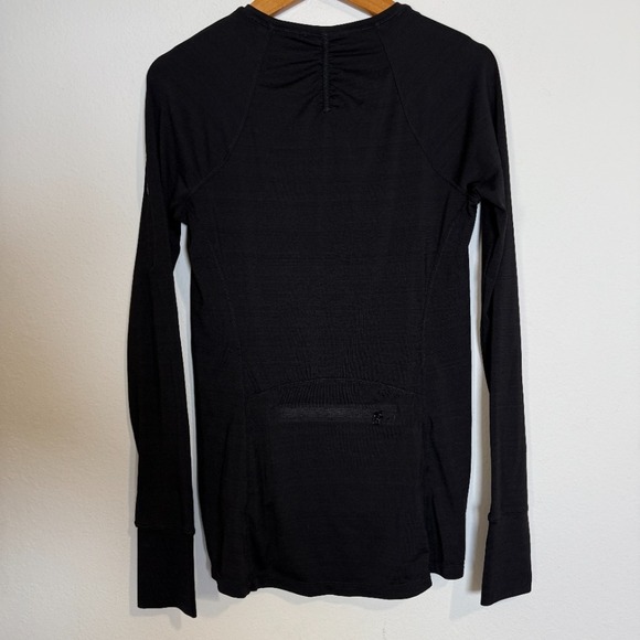 Athleta Long Sleeve Top Ruched Half Zip Thumbholes Athletic Black Shirt Size S - Picture 2 of 6